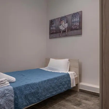 Apartment Kosmos Service Absolute Center 1-5 With Additional Cost Parking *