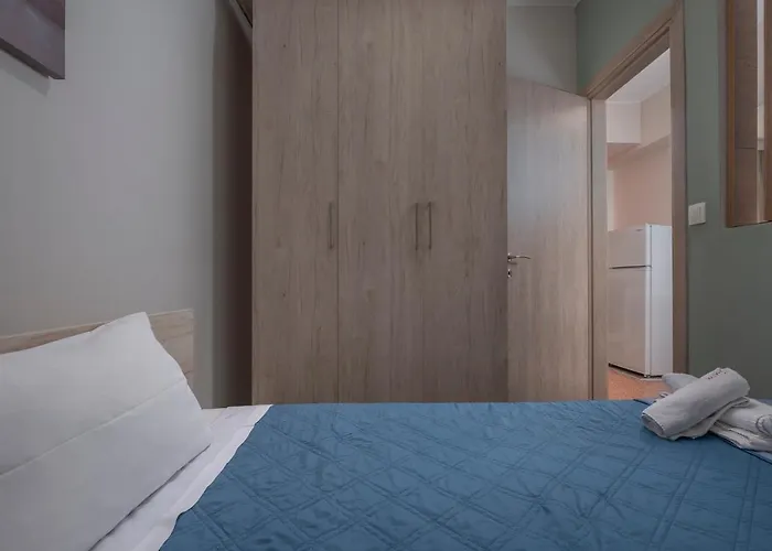 Kosmos Service Absolute Center Apartamento Tessalónica